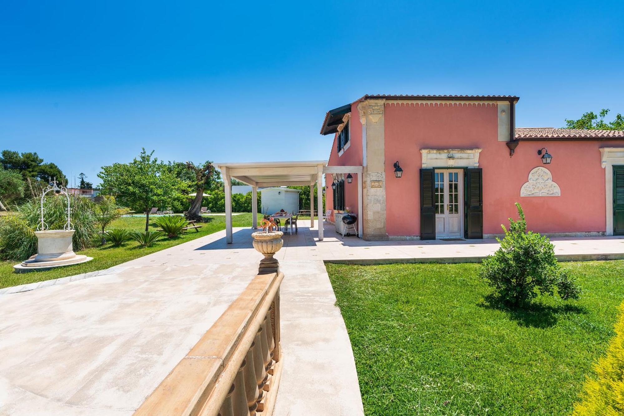 Gira Sole Villa Fontane Bianche Kültér fotó